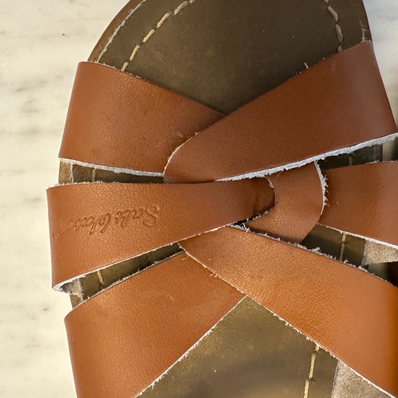 Salt Water Brown Leather Sandals Youth 7 (Women’s size 9) - Picture 8 of 8